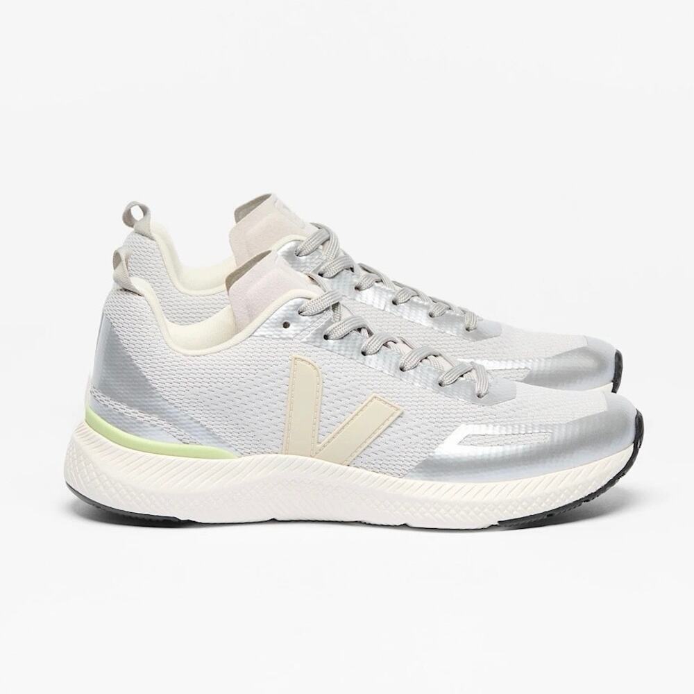 NEW VEJA IMPALA ENGINEERED-MESH PIERRE SILVER SIZE 37 (US 6 WOMEN)